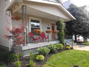 348 E Hinman Ave, Columbus, OH 43207 photo 3