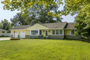 2255 Summit View Rd, Powell, OH 43065 photo 1
