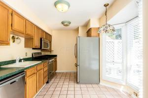 6934 Killarney Ct, Dublin, OH 43017 photo 8