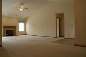 433 Ablemarle Cir, Delaware, OH 43015 photo 5