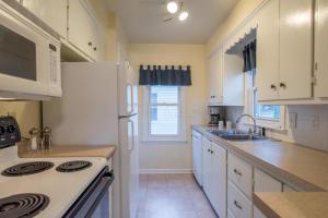 154 E Stanton Ave, Columbus, OH 43214 photo 9