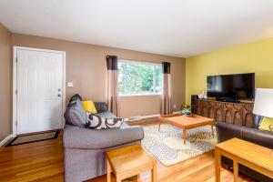 1817 Ormond Ave, Columbus, OH 43224 photo 5