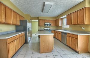 305 Nutmeg Ct, Circleville, OH 43113 photo 22