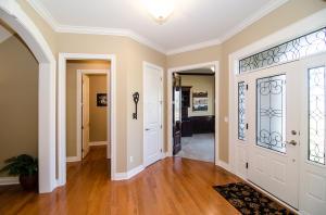8723 Shaffer Dr, Powell, OH 43065 photo 2