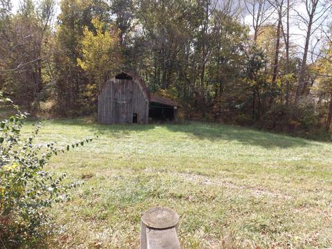 9175 Walnut Dowler Rd, Logan, OH 43138 photo 2