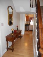 642 E Mound St, Circleville, OH 43113 photo 4