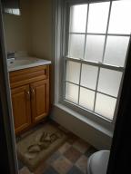 642 E Mound St, Circleville, OH 43113 photo 24