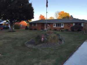 3232 Derr Rd, Springfield, OH 45503 photo 2