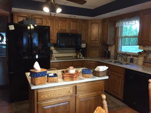 3232 Derr Rd, Springfield, OH 45503 photo 3