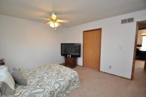 1683 Ringfield Dr, Galloway, OH 43119 photo 8