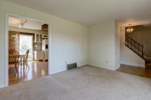 8701 Ripton Dr, Powell, OH 43065 photo 11