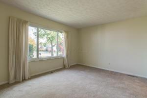 8701 Ripton Dr, Powell, OH 43065 photo 12