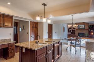 7663 Brandonway Dr, Dublin, OH 43017 photo 16