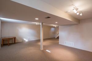 7663 Brandonway Dr, Dublin, OH 43017 photo 30