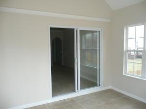 210 Delaware Dr, Delaware, OH 43015 photo 11