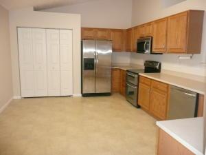 210 Delaware Dr, Delaware, OH 43015 photo 22