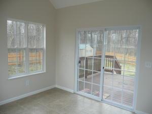 210 Delaware Dr, Delaware, OH 43015 photo 9