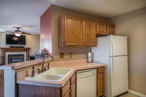 2132 Simon Ct, Springfield, OH 45503 photo 9
