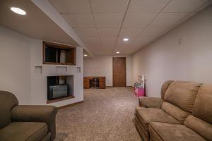 2132 Simon Ct, Springfield, OH 45503 photo 26