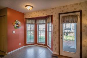 2132 Simon Ct, Springfield, OH 45503 photo 11