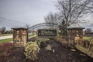 300 Cherry Leaf Rd, Delaware, OH 43015 photo 3