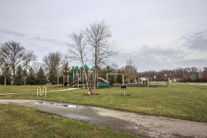 300 Cherry Leaf Rd, Delaware, OH 43015 photo 54