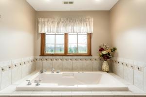 3196 Stringtown Rd NE, Lancaster, OH 43130 photo 37
