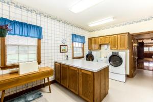 3196 Stringtown Rd NE, Lancaster, OH 43130 photo 28