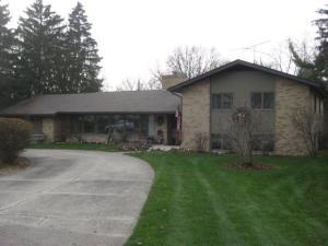 703 Summit Rd, Marion, OH 43302 photo 1