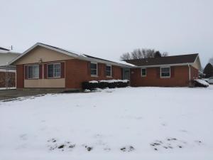 240 Pawnee Dr, Circleville, OH 43113 photo 1