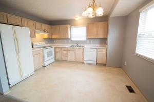876 Robmeyer Dr, Columbus, OH 43207 photo 6