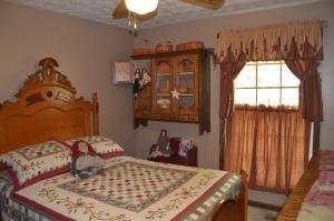 895 S Main St, De Graff, OH 43318 photo 8