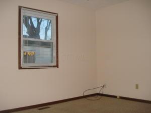 907 Barker Dr, Springfield, OH 45505 photo 13