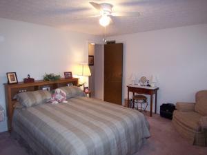 1663 Evinrude Ave, Columbus, OH 43229 photo 26
