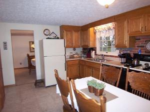 1663 Evinrude Ave, Columbus, OH 43229 photo 29