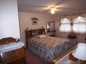 1663 Evinrude Ave, Columbus, OH 43229 photo 20