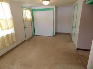 1663 Jackson Rd, Columbus, OH 43223 photo 4