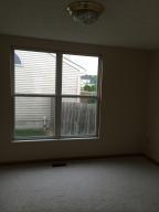 927 Master Dr, Galloway, OH 43119 photo 8