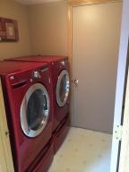 927 Master Dr, Galloway, OH 43119 photo 7