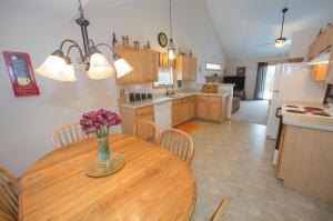 5489 Boucher Dr, Orient, OH 43146 photo 7