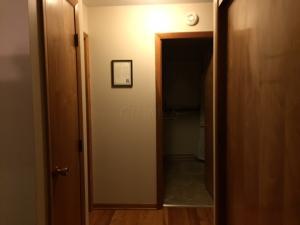 910 Main St E, Logan, OH 43138 photo 24