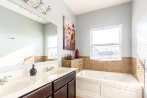 560 Lamplight Dr, Delaware, OH 43015 photo 15
