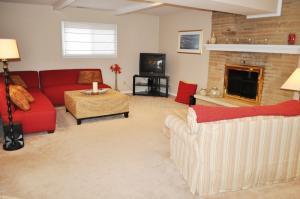 705 Lakeshore Dr E, Hebron, OH 43025 photo 17
