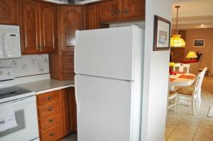 705 Lakeshore Dr E, Hebron, OH 43025 photo 24