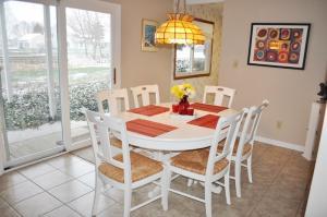 705 Lakeshore Dr E, Hebron, OH 43025 photo 15