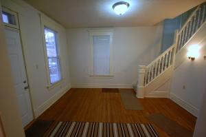 30 E Maynard Ave, Columbus, OH 43202 photo 2