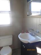 218 Walnut St, Circleville, OH 43113 photo 4