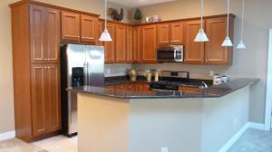 5952 Eiger Dr, Columbus, OH 43213 photo 2