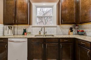 273 E Kelso Rd, Columbus, OH 43202 photo 12