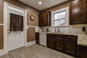 273 E Kelso Rd, Columbus, OH 43202 photo 14